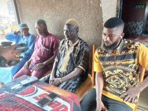 Pix Shongia youth at Sampa demand the whereabout of their kinsman